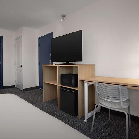 Spark By Hilton San Jose Airport Екстер'єр фото